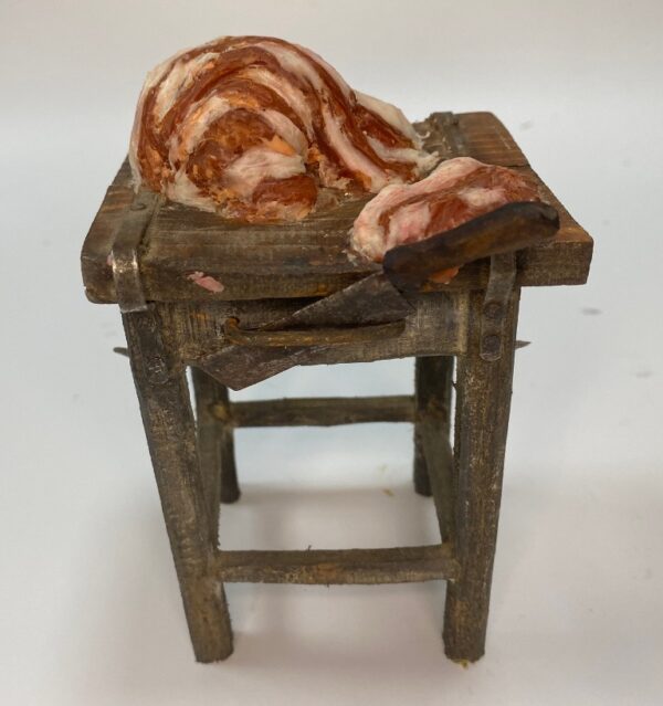 Ceppo in legno con carne in cera – Accessorio per Presepe Napoletano Figure 25 cm