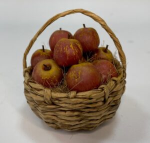 Cestino con Mele a Nurca in Cera – Presepe Napoletano 700, Figure 25-30 cm - immagine 2