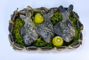 Cesta Artigianale con Pesci in Cera – Per Figure 25-30 cm – Stile Napoletano Settecentesco - immagine 3