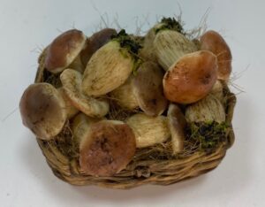 Cesta con Funghi Porcini in Cera – per Figure 25 cm – Presepe Napoletano '700 - immagine 3