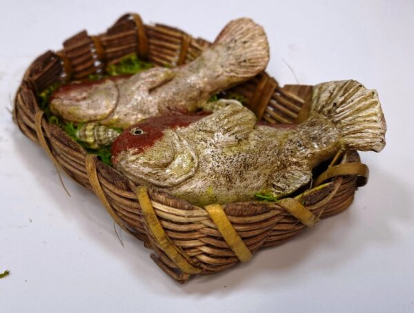 Cesta Artigianale con Pesci in Cera – Per Figure 25-30 cm – Stile Napoletano Settecentesco