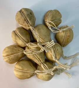 Provolone grande in cera – Presepe napoletano 700 – Figure 25-30 cm - immagine 3