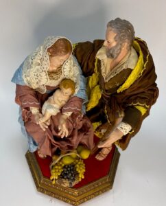 Scena Natività con Pastori in Terracotta e Occhi in Vetro – Altezza 25 cm – Presepe Napoletano Artigianale - immagine 6