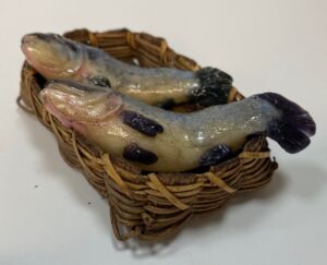 Cesta con Pesci in Cera – Accessorio per Pastori 25 cm – Presepe Napoletano '700 - immagine 4